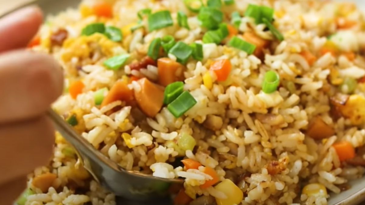 Nasi Goreng Panorama: Rasa yang Menghanyutkan di Jantung Cilacap